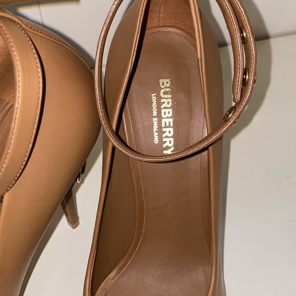 Burberry Tan Brown Leather Jermyn Peep-Toe Ankle Strap Pumps Shoes - Picture 4 of 6